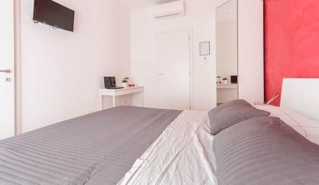 Alojamento de Acomodação e Pequeno-almoço Guest House Roma Roma